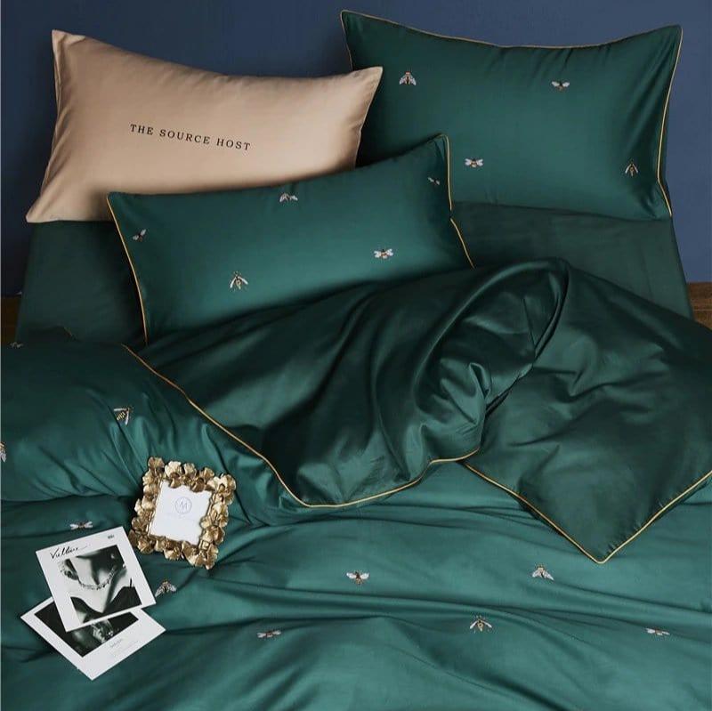 Luxury Cotton Bed Linen Set – Bee Motif Bedding for Stylish Home Comfort