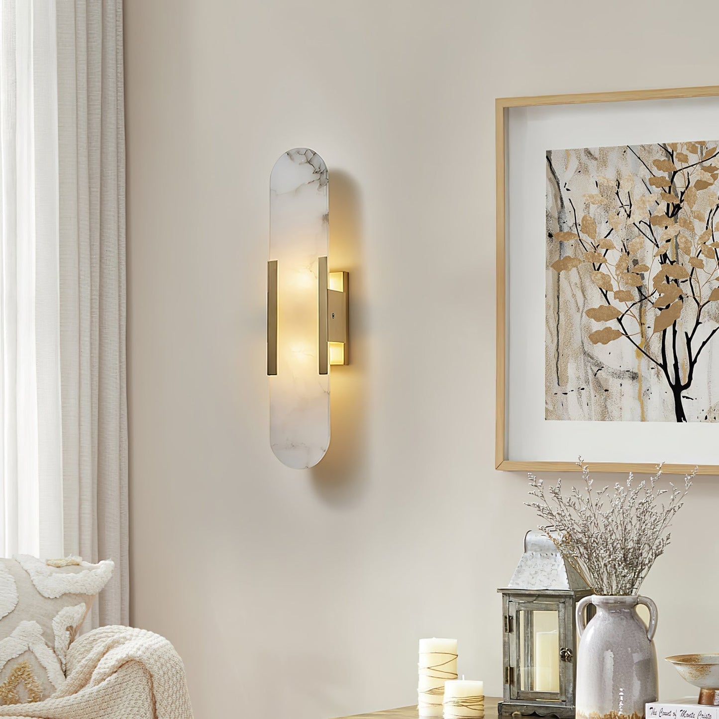 Wall Light Fixture – Alabaster Design with Brass Accent for Elegant Decor