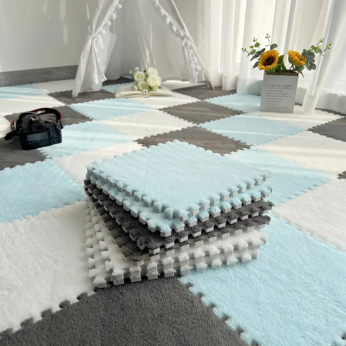 Kids Playroom Floor Mat 30x30 cm – Soft Plush Puzzle Carpet for Safe Play