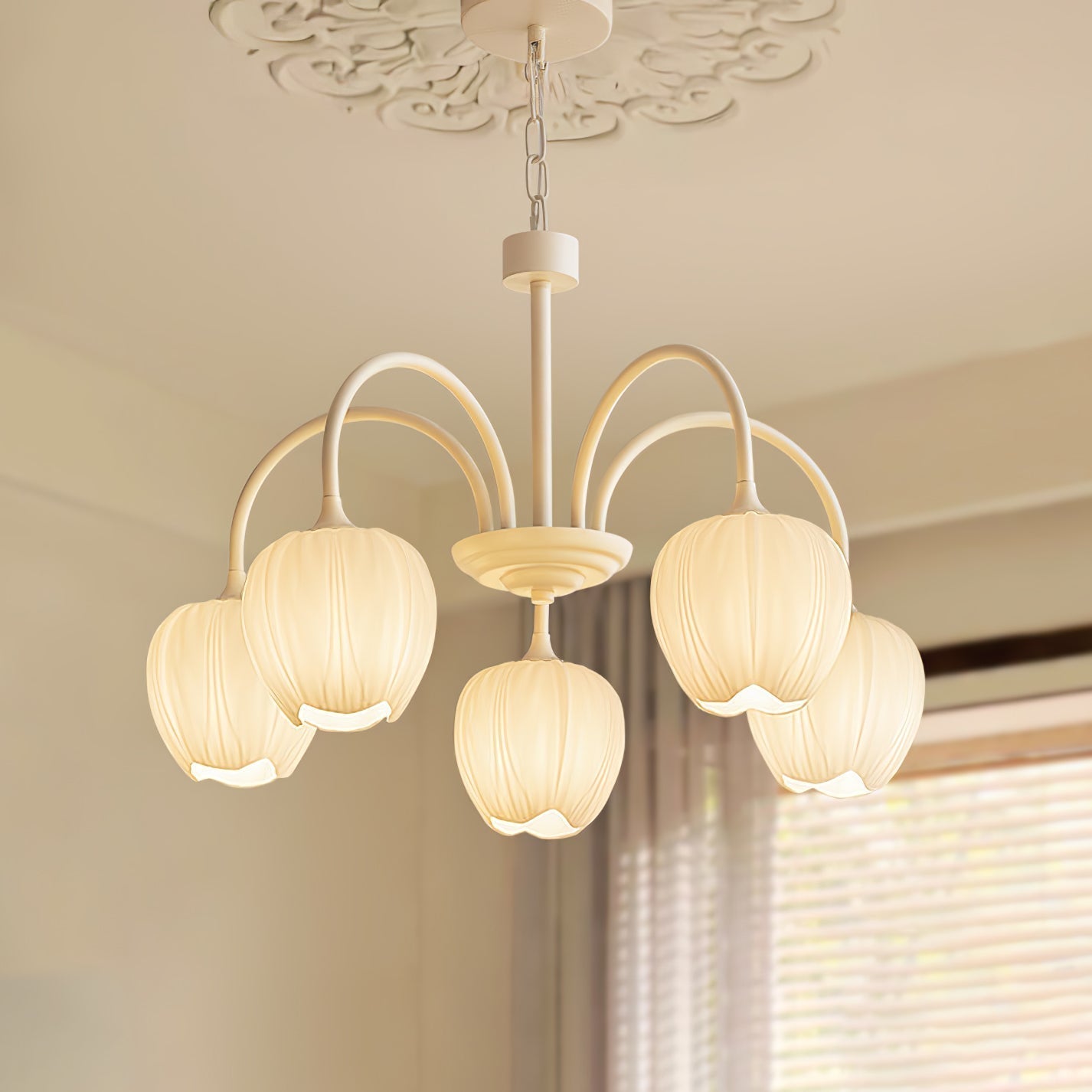 Chandelier Elegant Lighting Fixture – Stylish Home Decor for Living Room