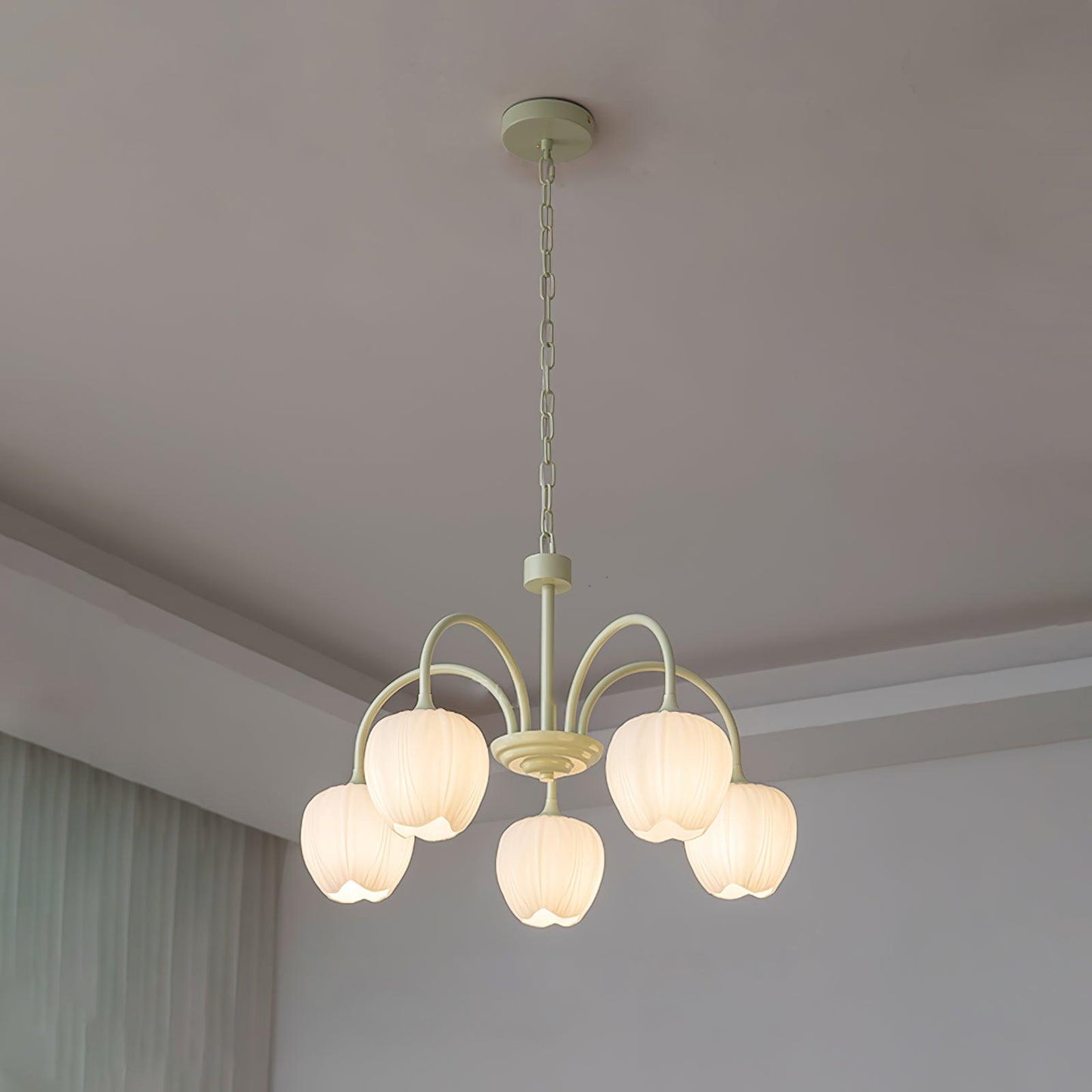 Chandelier Elegant Lighting Fixture – Stylish Home Decor for Living Room