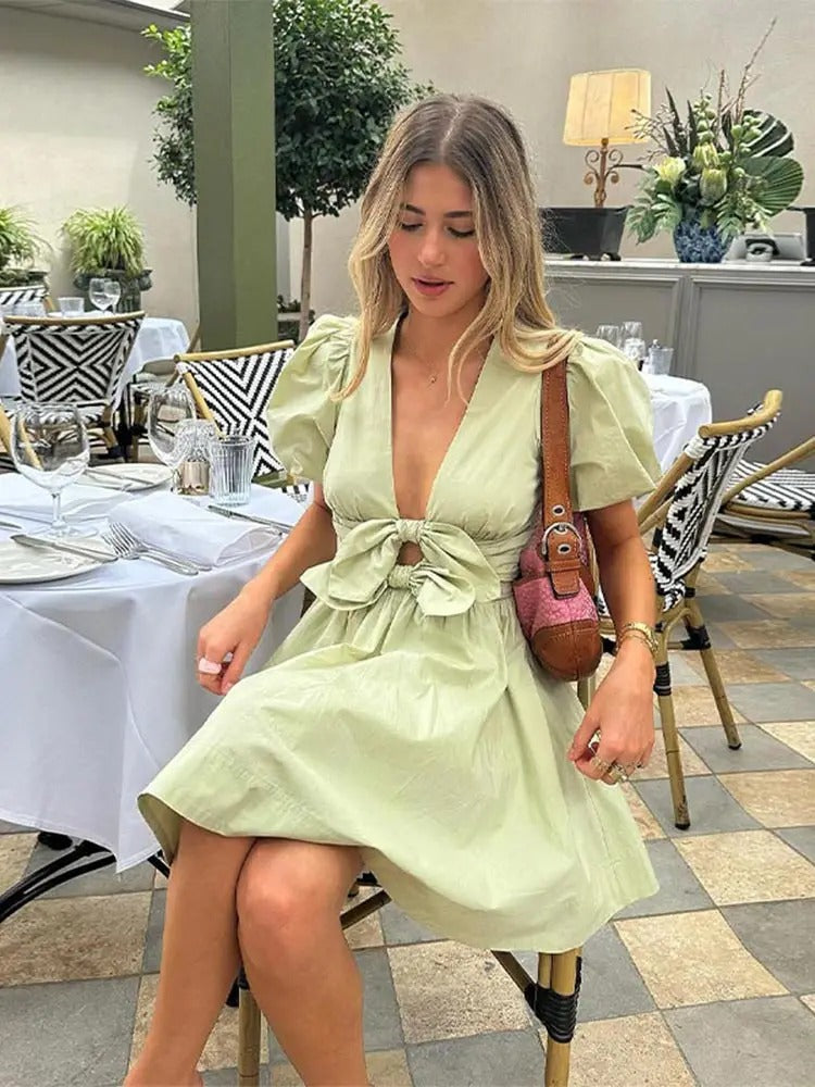 Bow Dress – Elegant Women's Dress with Flowy Design for Parties