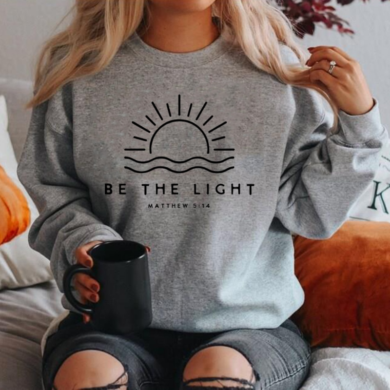 Stylish Sweater Women – Cozy Knit Pullover 'Be The Light' for Casual Wear