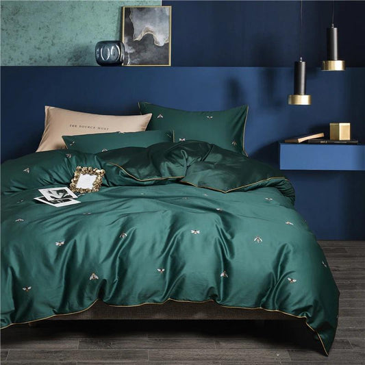 Luxury Cotton Bed Linen Set – Bee Motif Bedding for Stylish Home Comfort