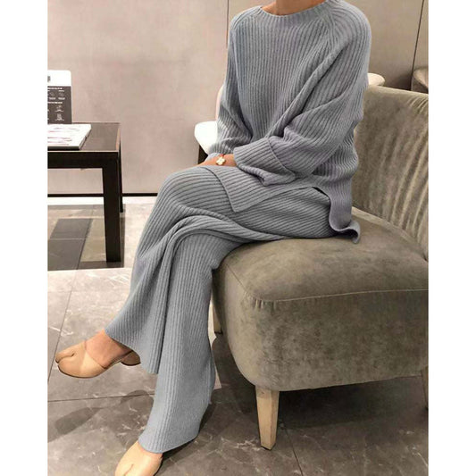 Comfy Two-Piece Set for Women – Soft Lounge Outfit with Stylish Design