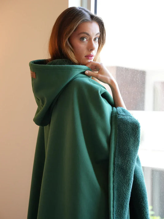 Cozy Hoodie Blanket – Soft Fleece Wearable Throw for Comfort