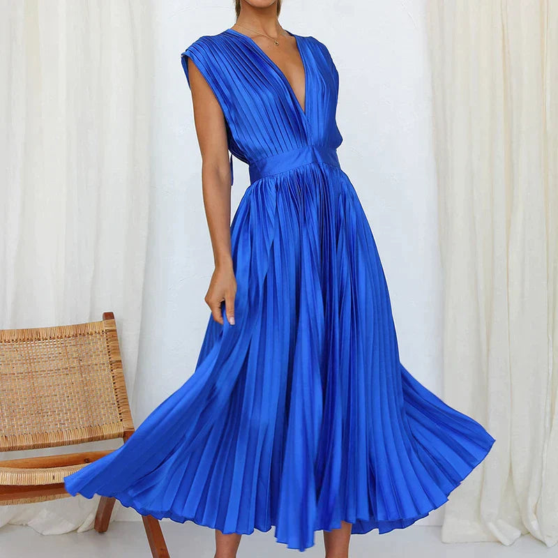 Maxi Dress V-Neck Pleats – Elegant Long Dress for Women