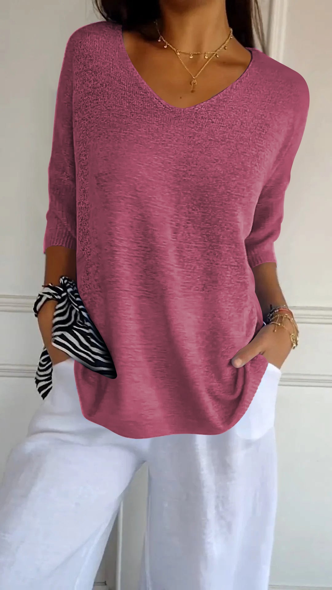 V-Neck Knit Top Women – Solid Color Casual Sweater for Everyday Wear