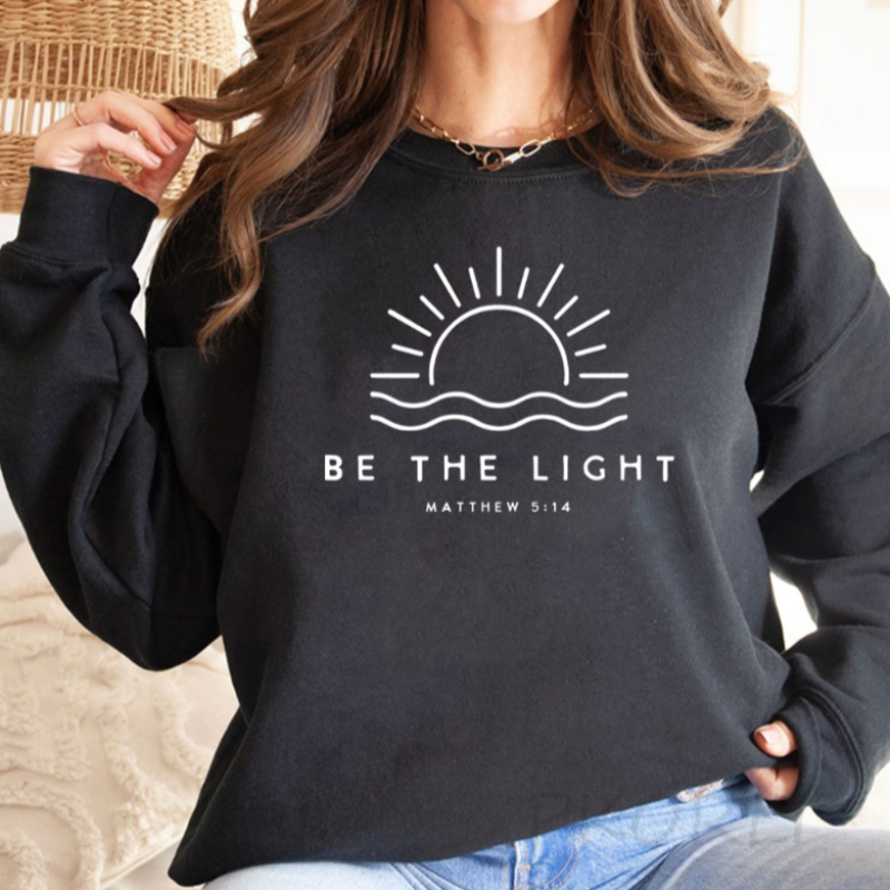 Stylish Sweater Women – Cozy Knit Pullover 'Be The Light' for Casual Wear