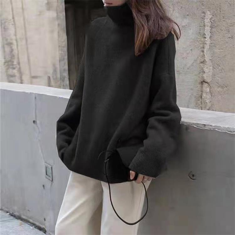 Warm Knitted Turtleneck Sweater – Cozy Women's Knitwear for Fall