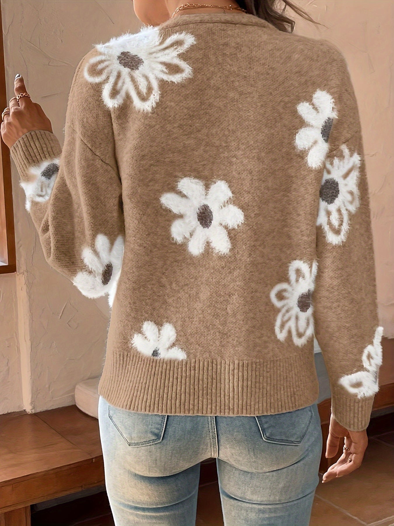 Cozy Pullover Sweater – Soft Knit Bloom Design for Women