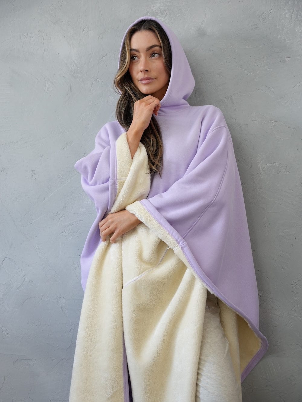 Weighted Hoodie – Cozy Cloak Design for Comfort and Style