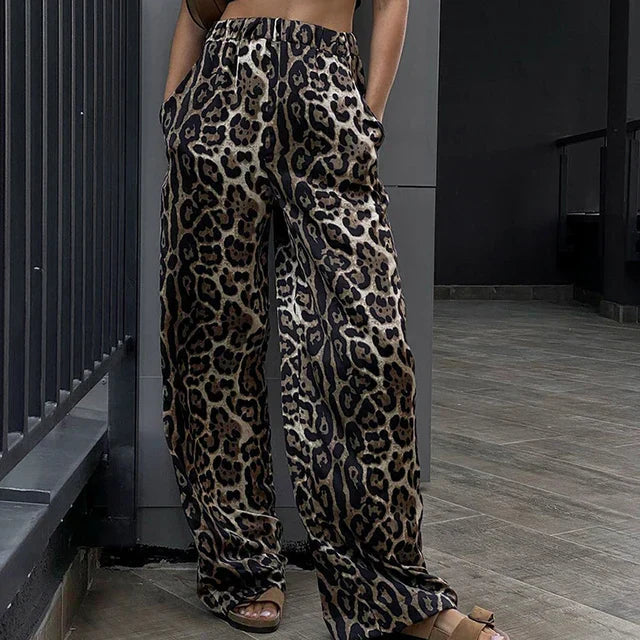 Leopard Print Pants – Trendy High-Waisted Panther Trousers for Women