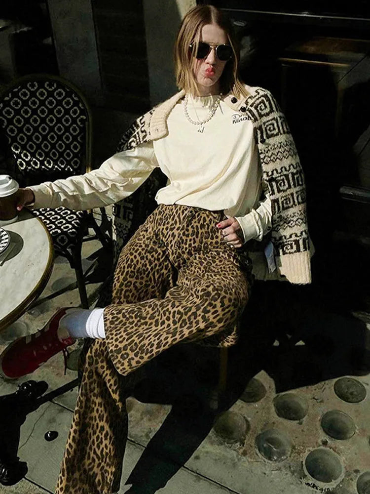 Leopard Print Pants – Trendy High-Waisted Panther Trousers for Women