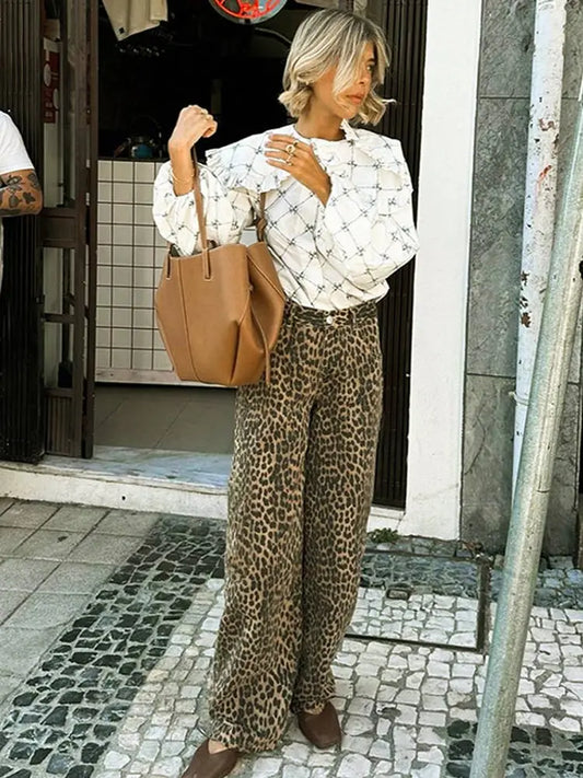 Leopard Print Pants – Trendy High-Waisted Panther Trousers for Women