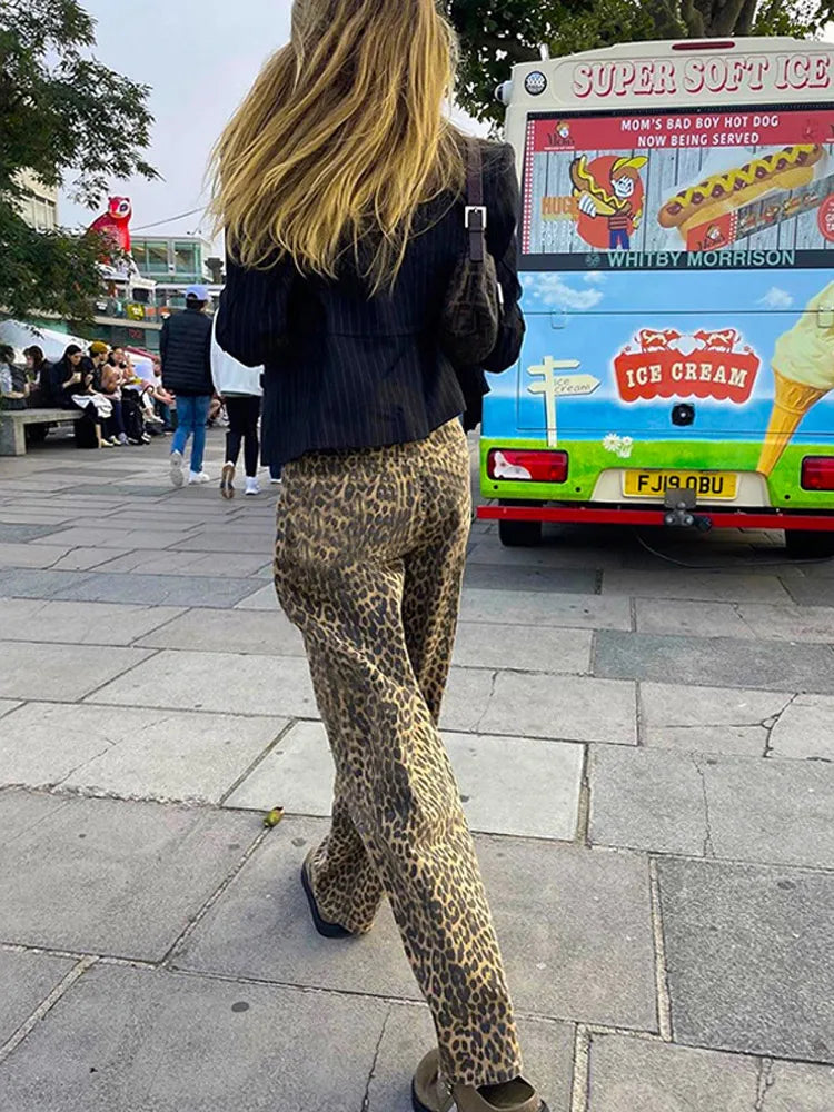 Leopard Print Pants – Trendy High-Waisted Panther Trousers for Women