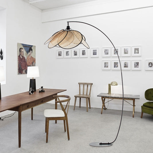 Woven Rattan Floor Lamp – Stylish Home Decor for Ambient Lighting