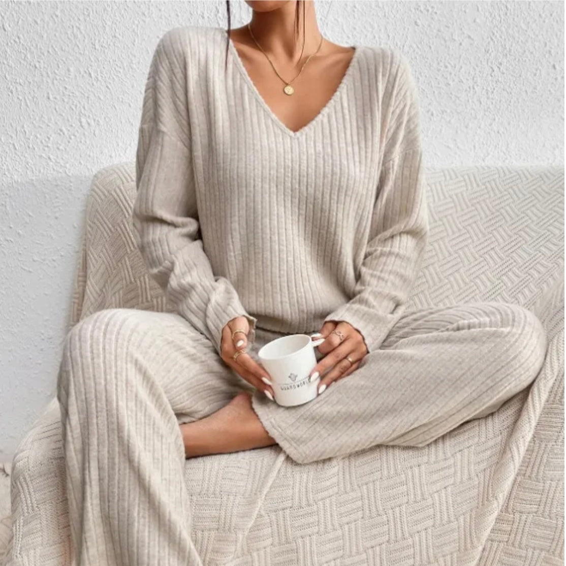 Cocooning Set – Cozy Loungewear for Women, Soft Fabric, Relaxed Fit