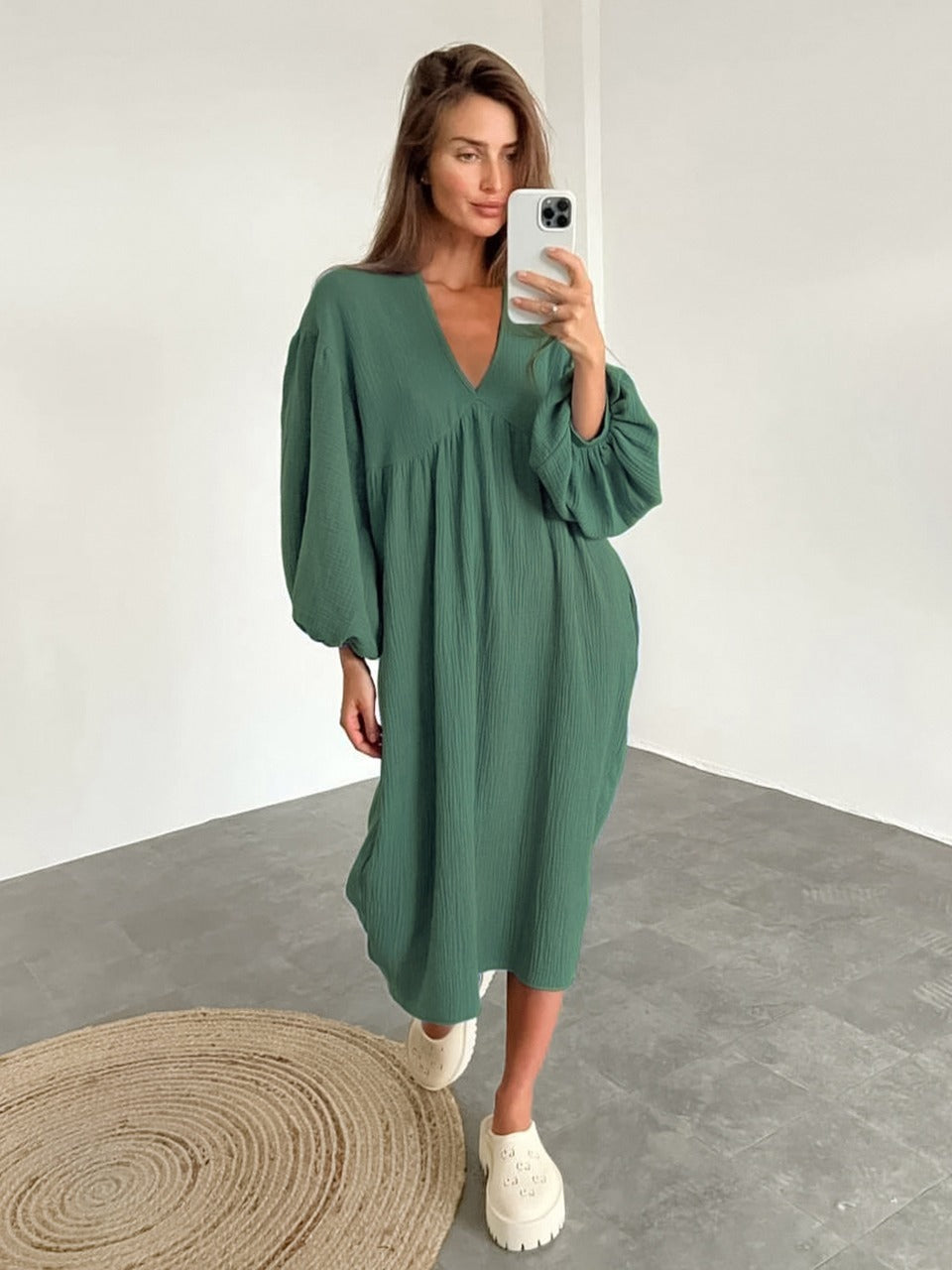 Casual Women's Dress – Elegant Summer Midi Dress with Sleeves