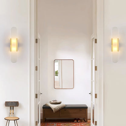 Wall Light Fixture – Alabaster Design with Brass Accent for Elegant Decor
