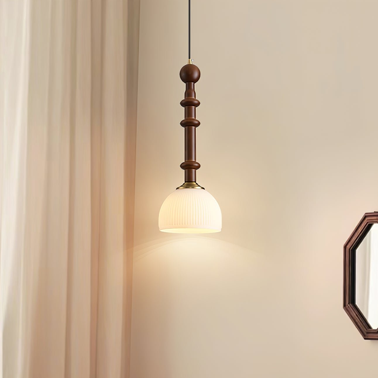 Vintage Pendant Light – Nostalgic Home Decor Fixture for Warm Ambiance