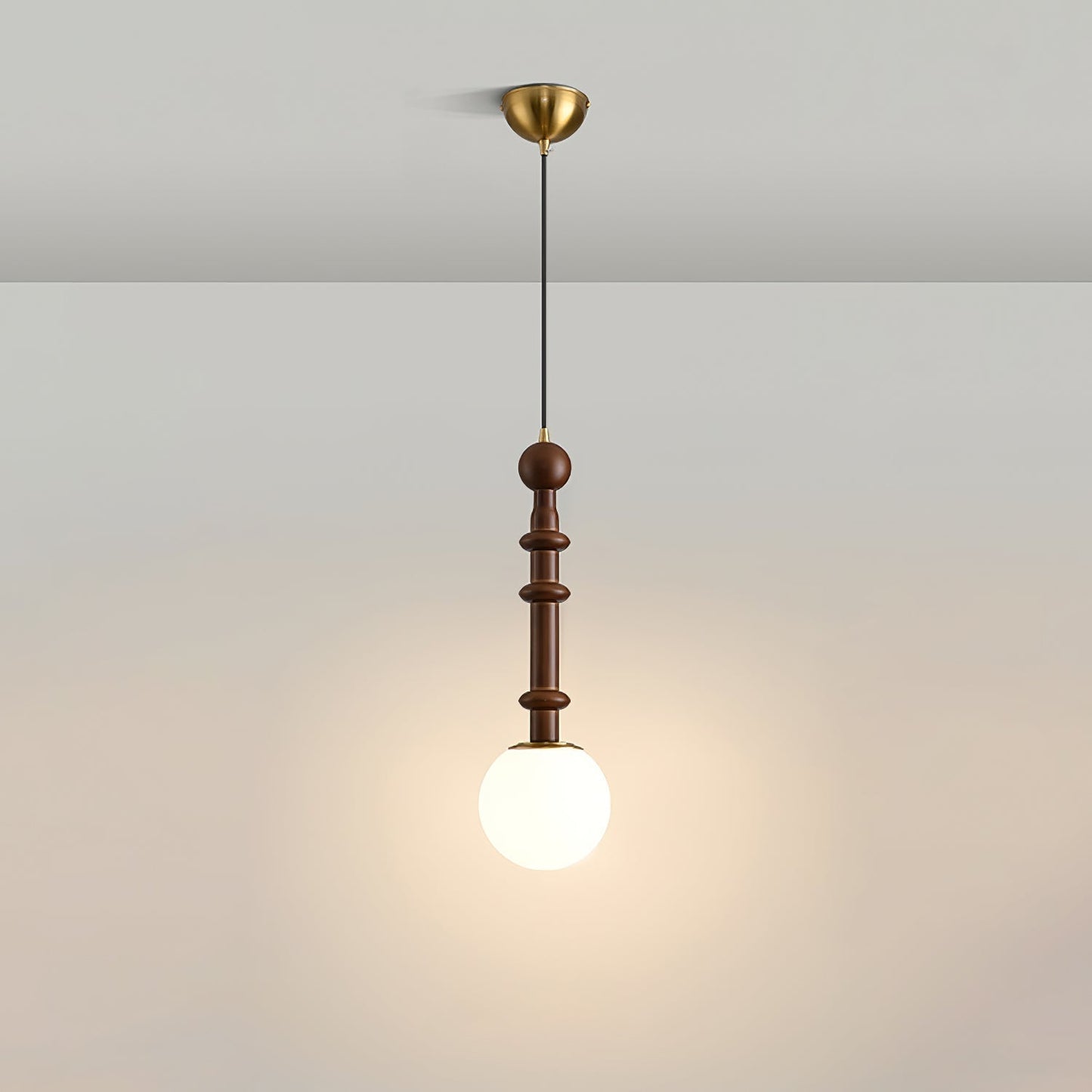 Vintage Pendant Light – Nostalgic Home Decor Fixture for Warm Ambiance