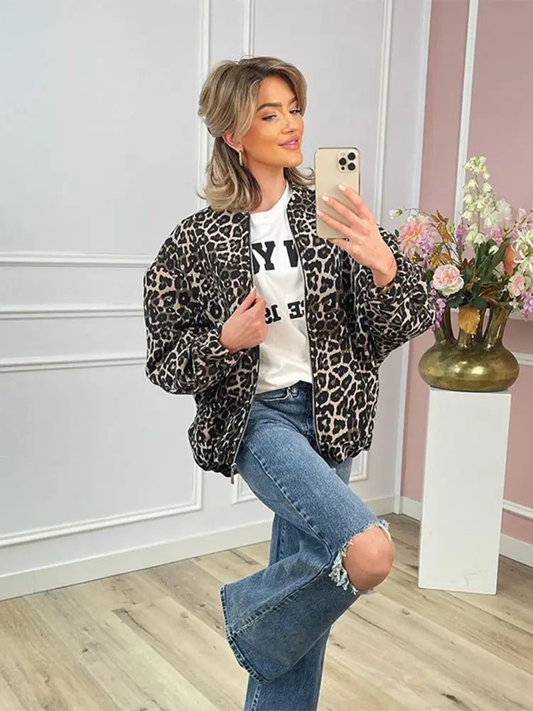 Leopard Jacket Women – Stylish Animal Print Outerwear for Fall