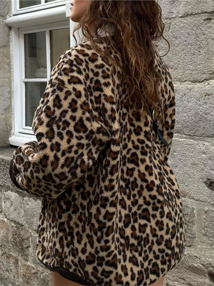 Leopard Print Jacket Women – Stylish Animal Print Outerwear for Fall