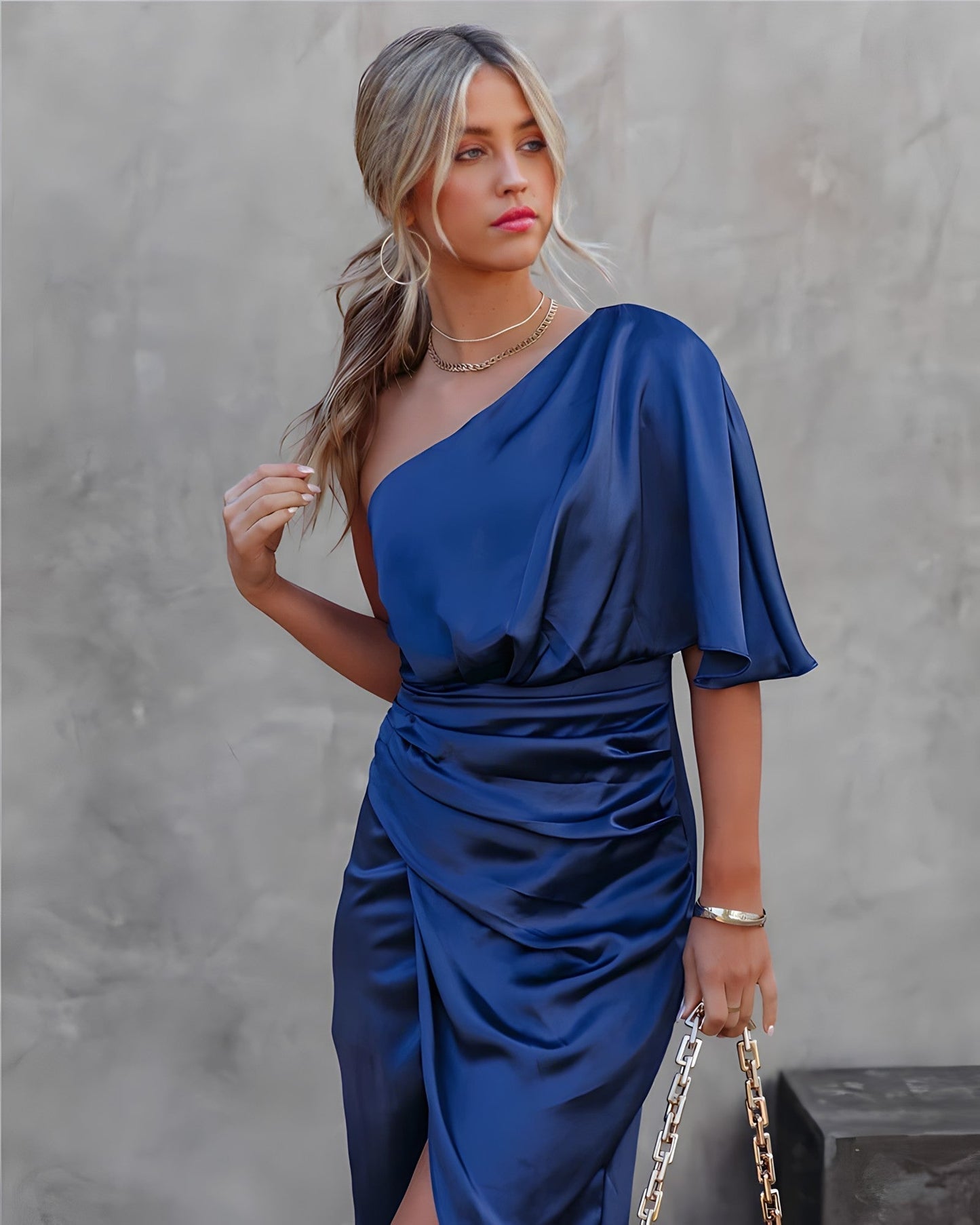 Elegant Silk Dress – Women's Chic Evening Gown for Special Occasions