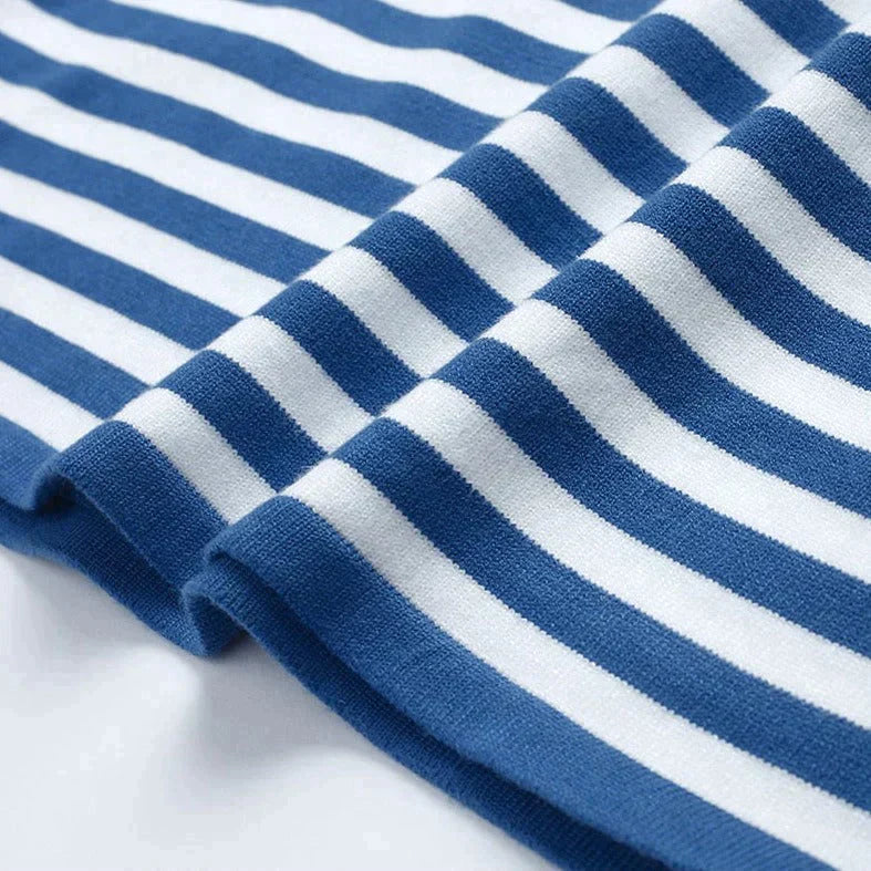 Striped T-Shirt Women – Elegant Casual Top for Everyday Wear