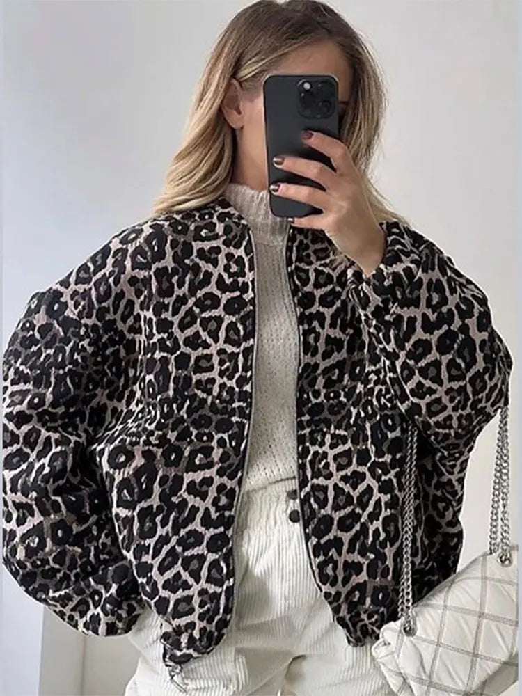 Leopard Jacket Women – Stylish Animal Print Outerwear for Fall