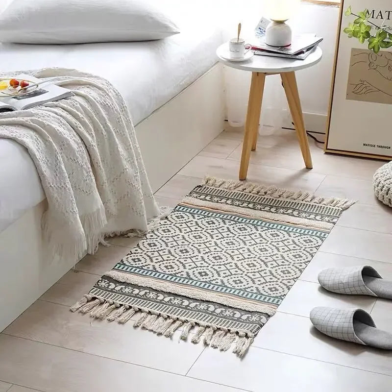 Boho Rug 60x90 cm – Handwoven Retro Fringed Area Rug for Living Room Decor
