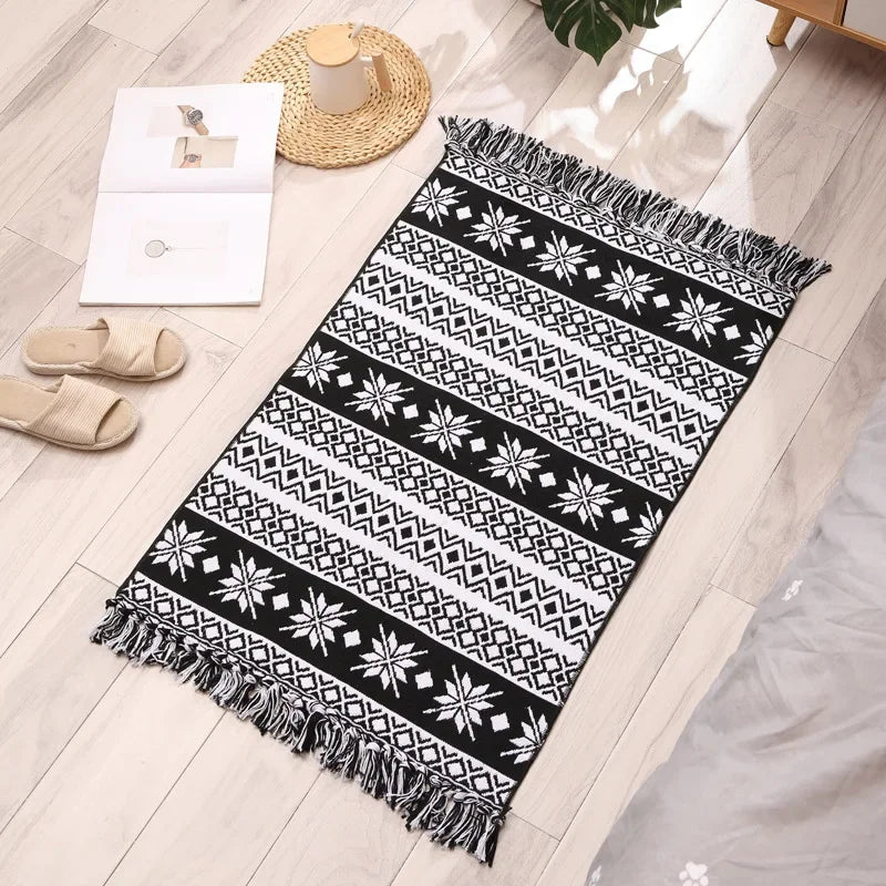 Boho Rug 60x90 cm – Handwoven Retro Fringed Area Rug for Living Room Decor