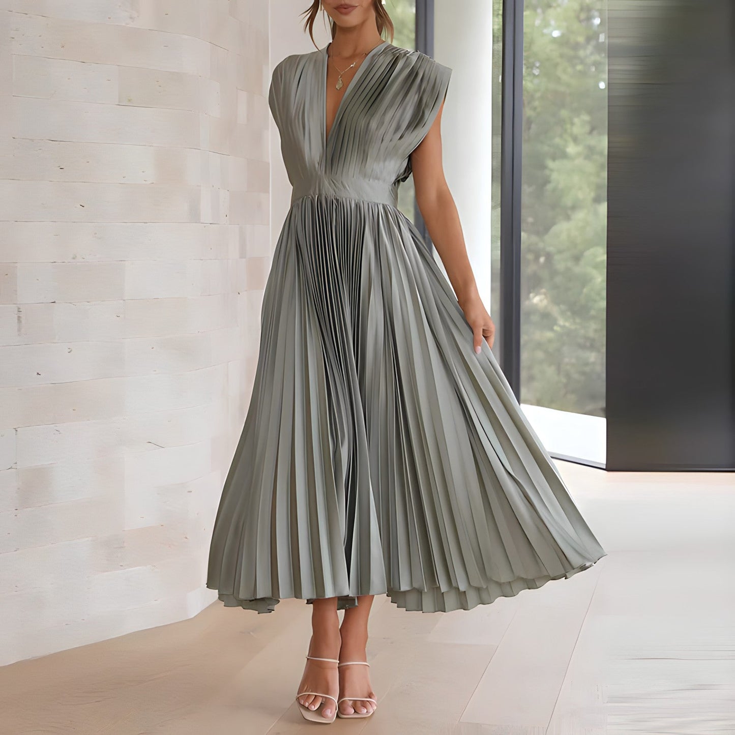 Elegant Maxi Dress for Women – Chic Flowing Evening Gown with Sleeves