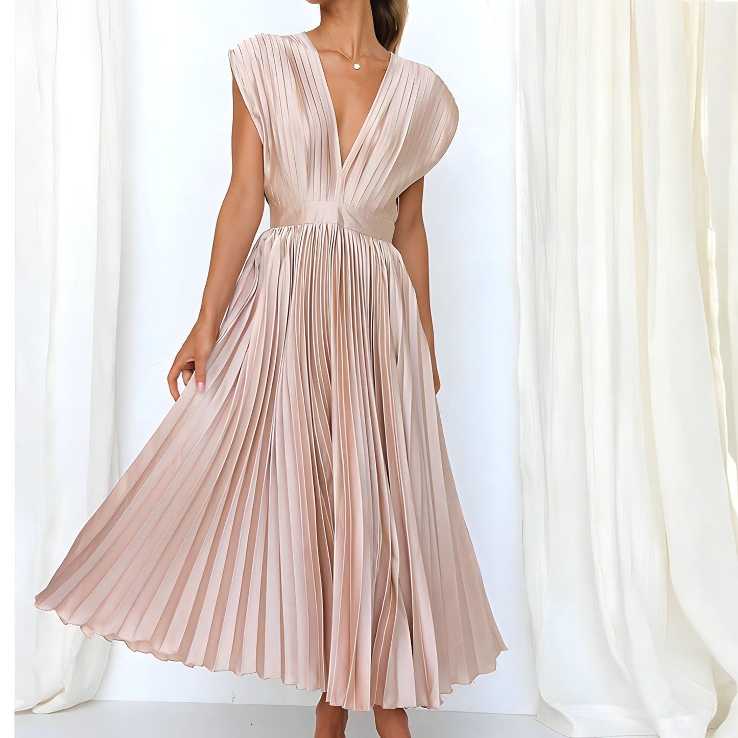 Elegant Maxi Dress for Women – Chic Flowing Evening Gown with Sleeves