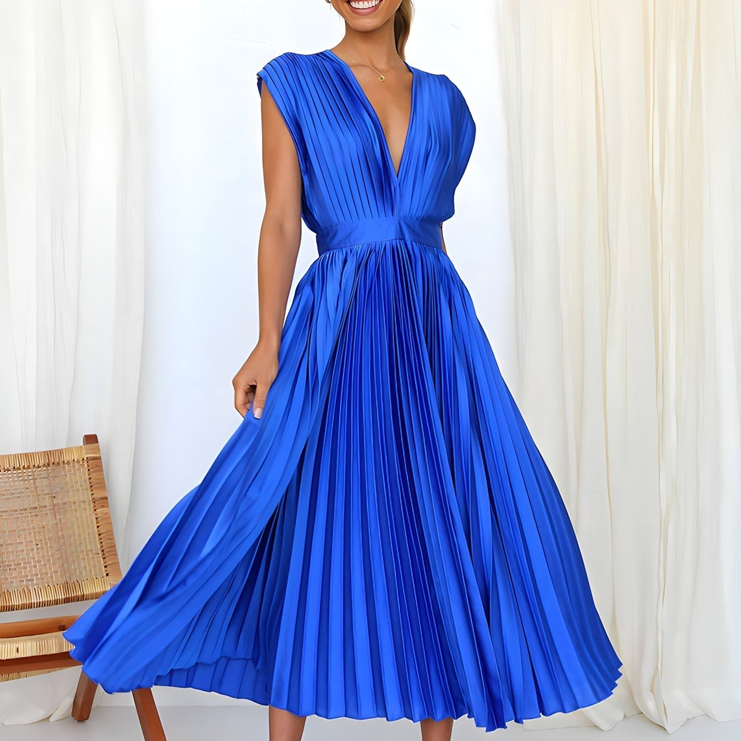 Elegant Maxi Dress for Women – Chic Flowing Evening Gown with Sleeves