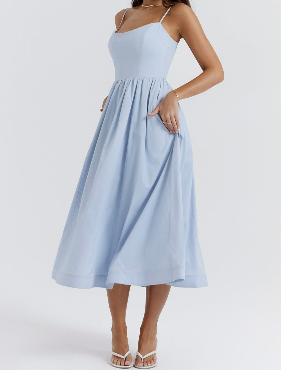 Elegant Women's Dress – Chic Evening Gown for Special Occasions