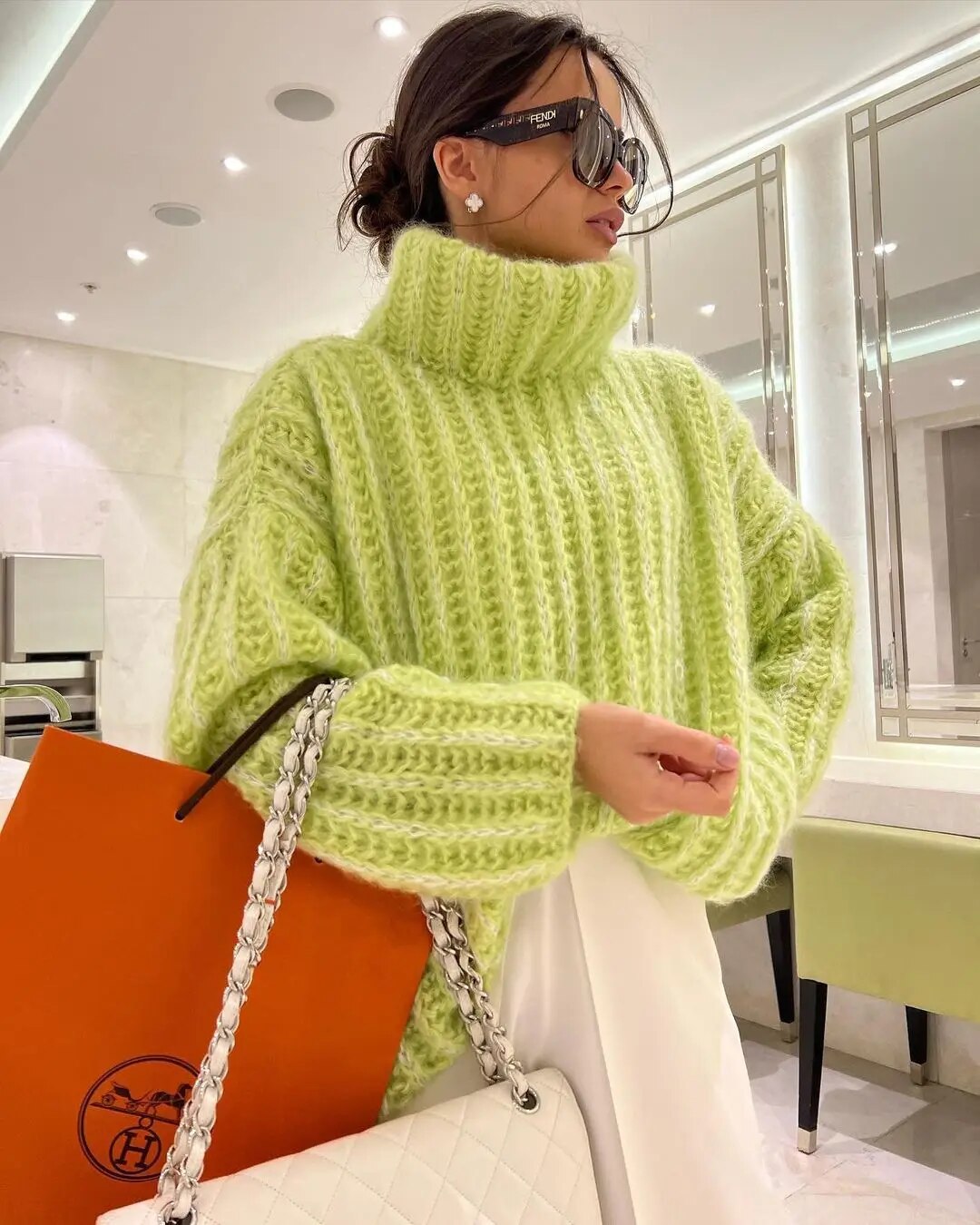 Women's Sweater - Cozy Knit Pullover for Fall Fashion